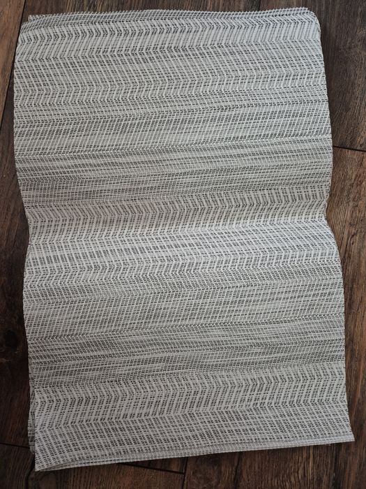 Двулицева подложка за сервиране в красив сив цвят 4бр.