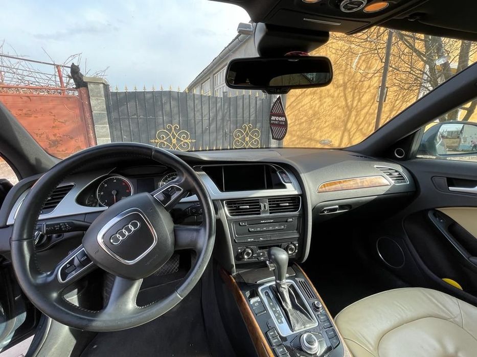 Audi A4 b8 2.0 tdi automat