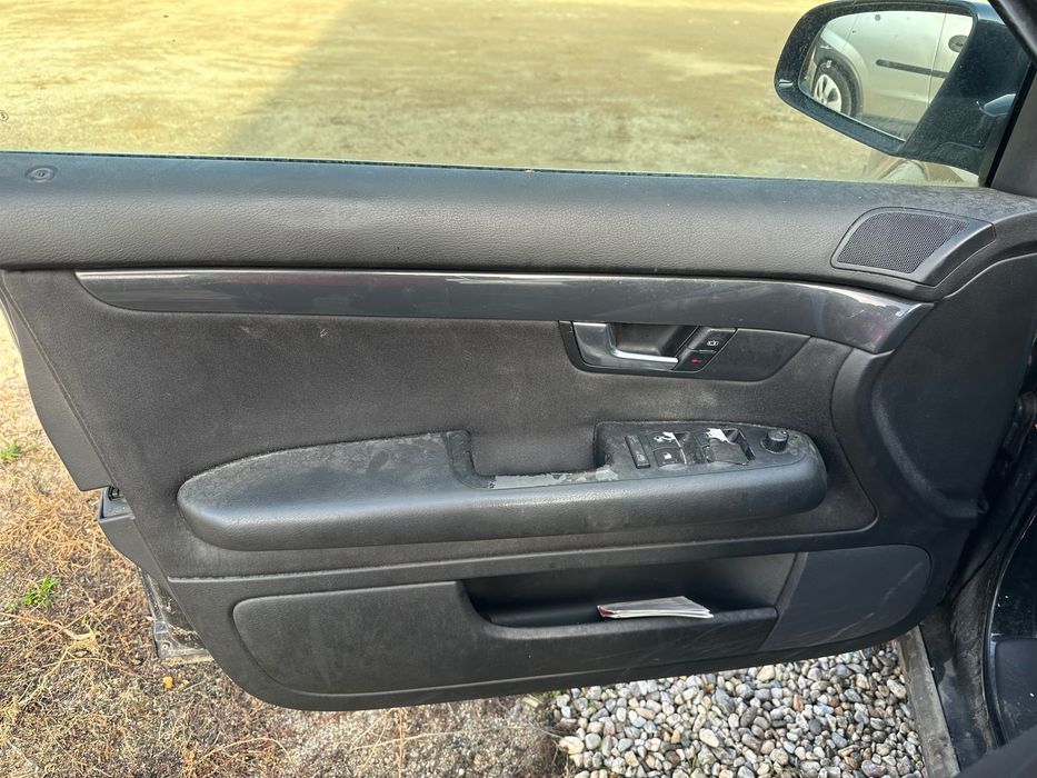 Audi A4 на части