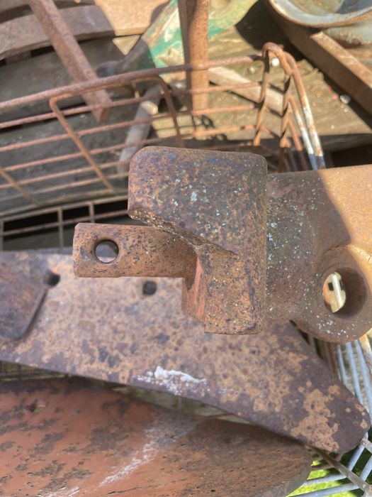 Греда напречна,дъска  /бърдо/ за ЮМЗ