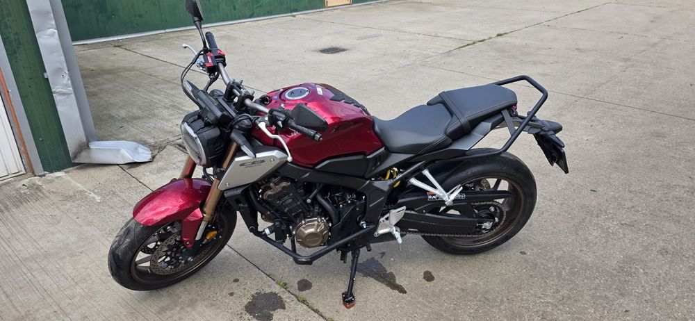 HONDA CB650R MY2022, 5500 Km