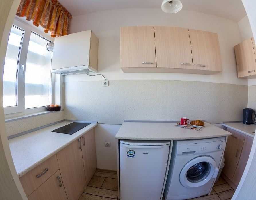 Тристаен апартамент в ж.к. Борово