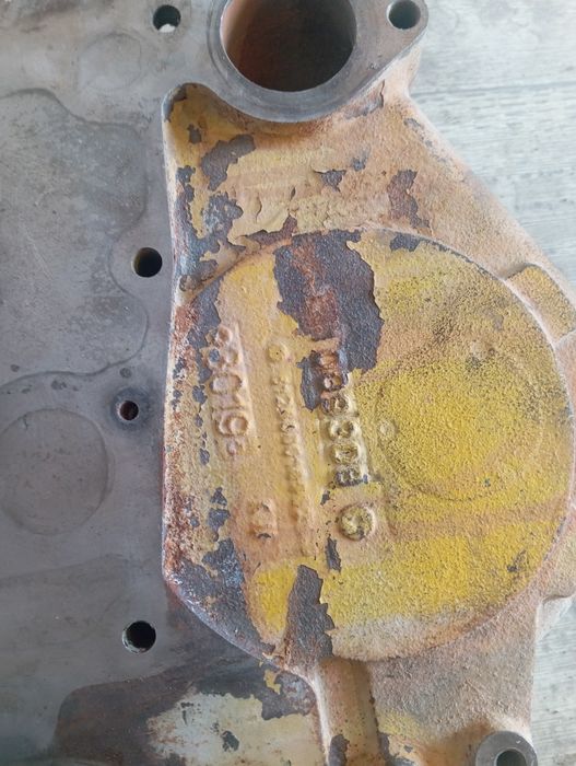 Крышка лобовая шахман