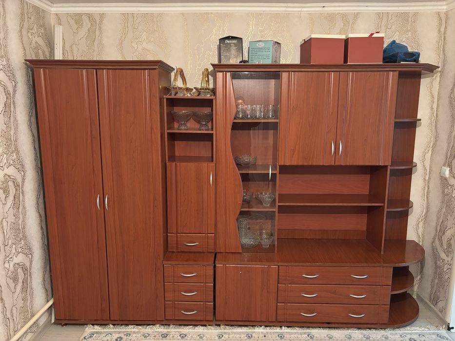 Гарнитур для зала стенка