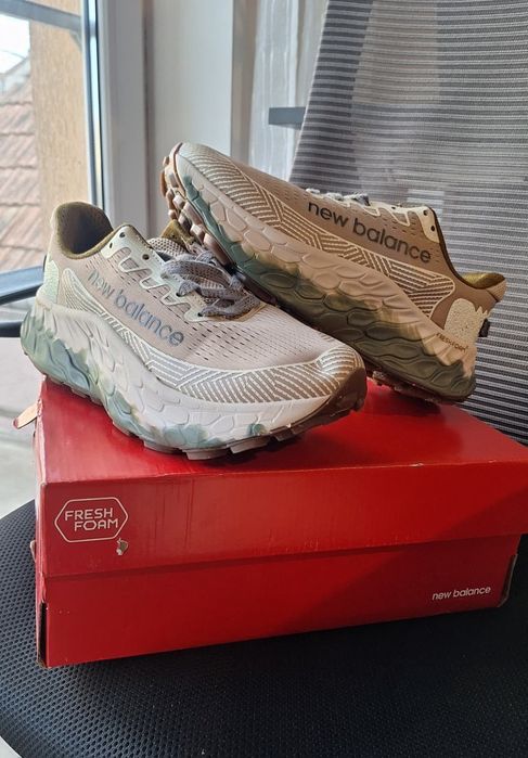New Balance Fresh Foam X V3 running marimea 42