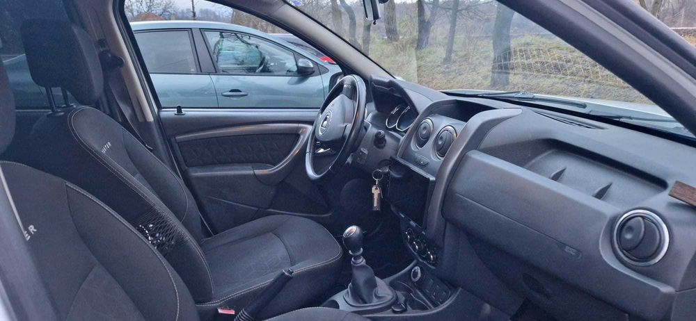 Vand Dacia Duster 4x4