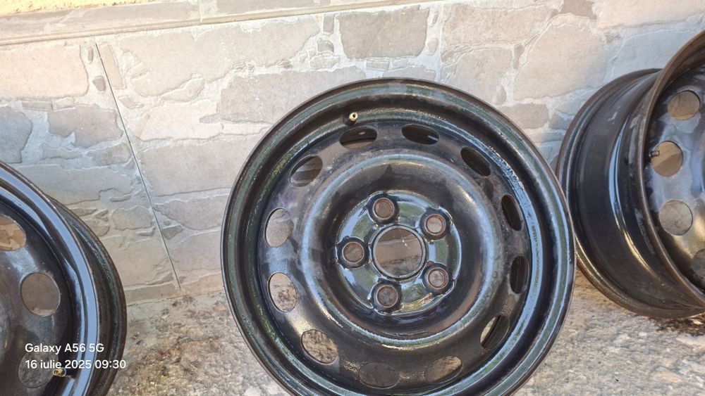 Jante oțel,15 țoli,skoda octavia 2,vw passat b5. Aaudi a4  5x112