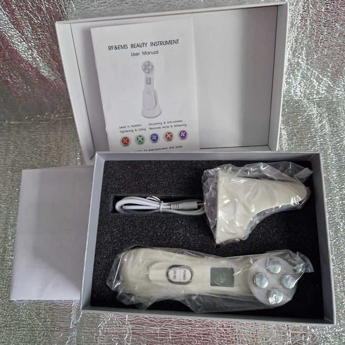 УРЕД ЗА Красота РАДИОЧЕСТОТЕН ЛИФТИНГ