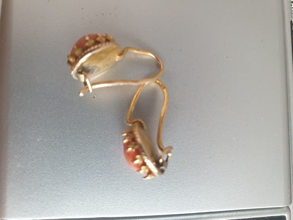 Cercei de aur 14k vechi, coral natural