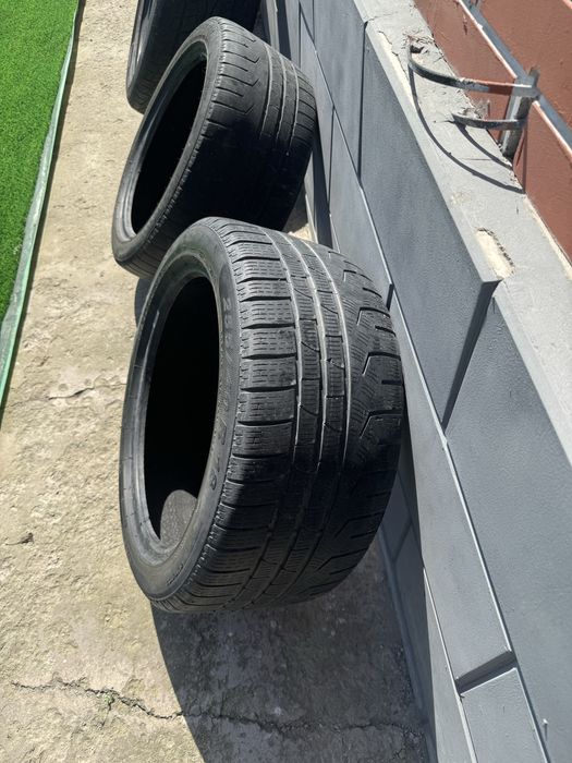Шины 2 шт 255/40 R18! Торг есть!