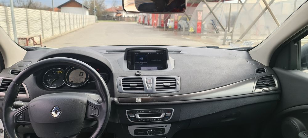 Masina este în stare buna