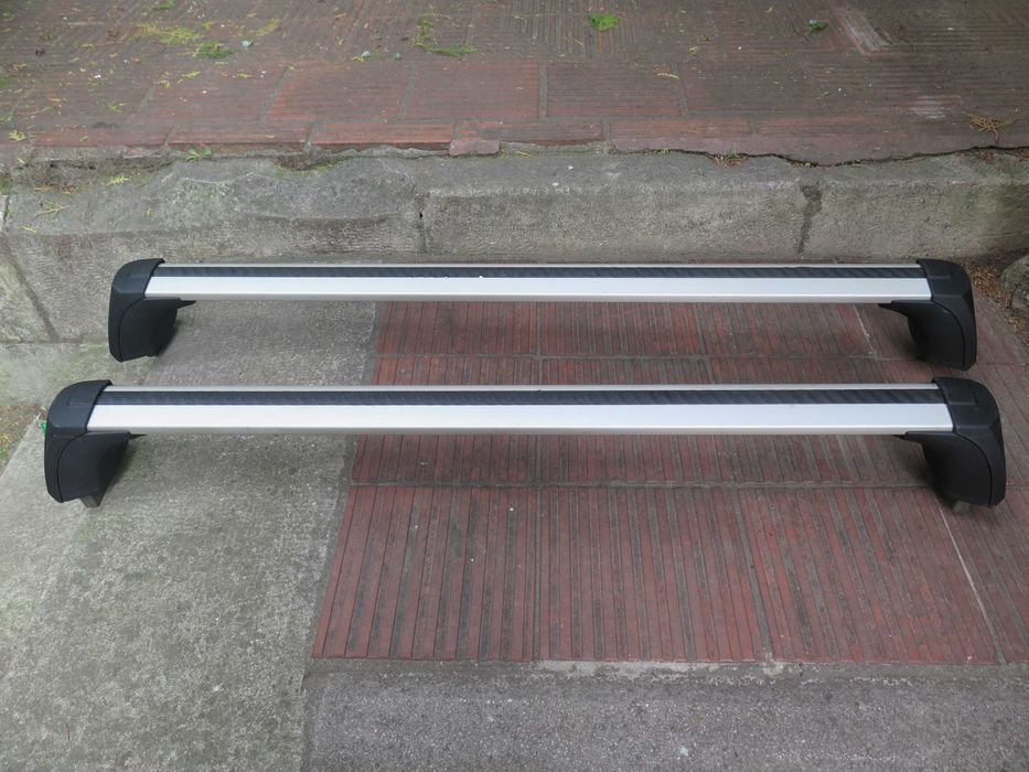 TOYOTA RAV4 след 2017,Оригинални напречни греди,thule