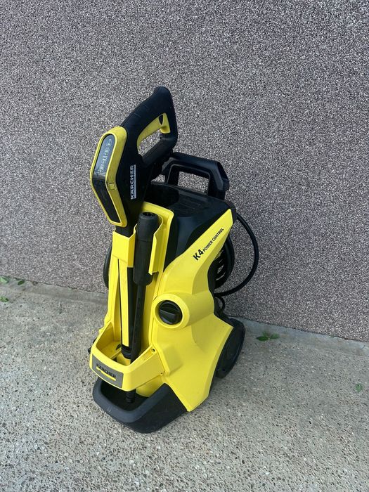 Aparat de spalat cu presiune karcher K4