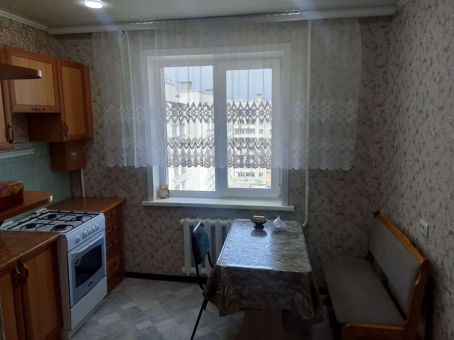 Продам 2 х комн. Кв. В центре