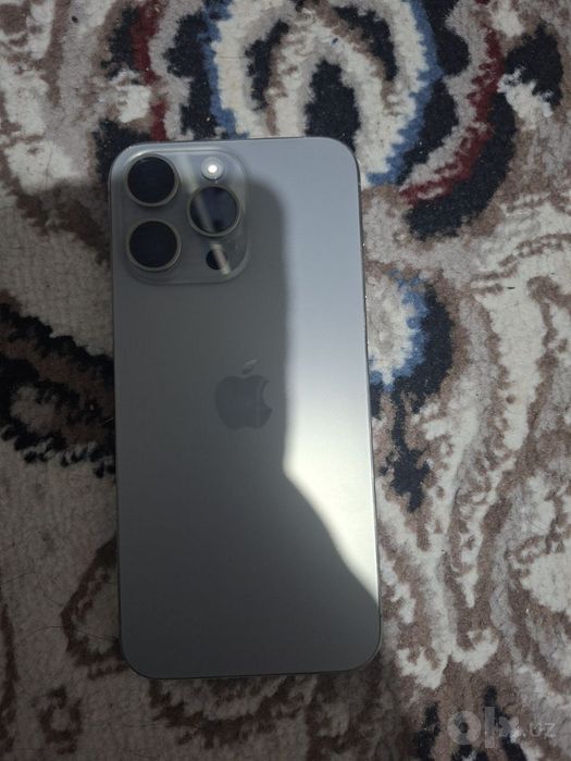 iPhone 15 pro max Titanium