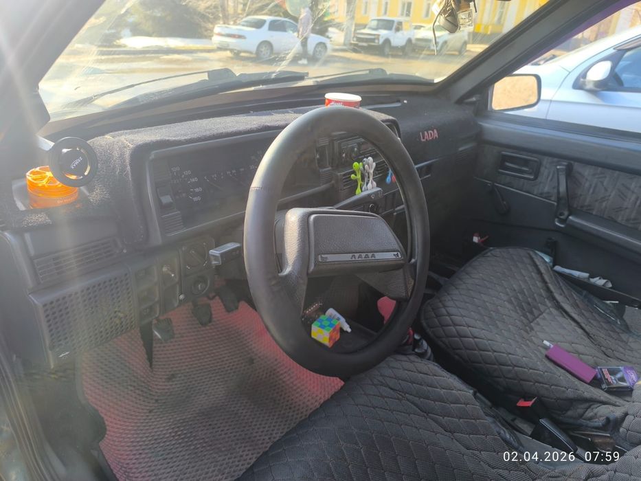 Продам машину ваз 21099