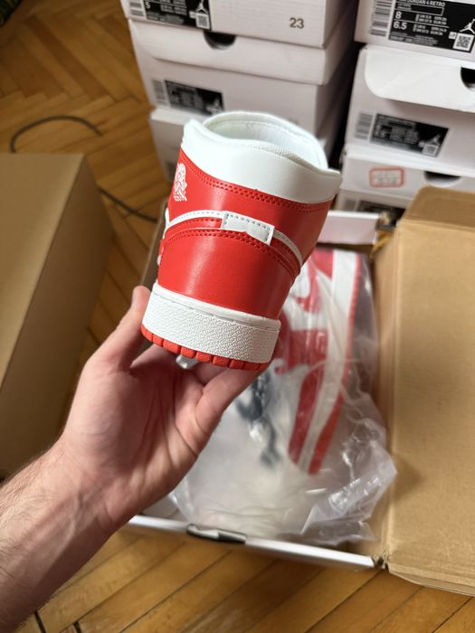 Jordan 1 Mid Syracuse marimea 37, 38 si 39