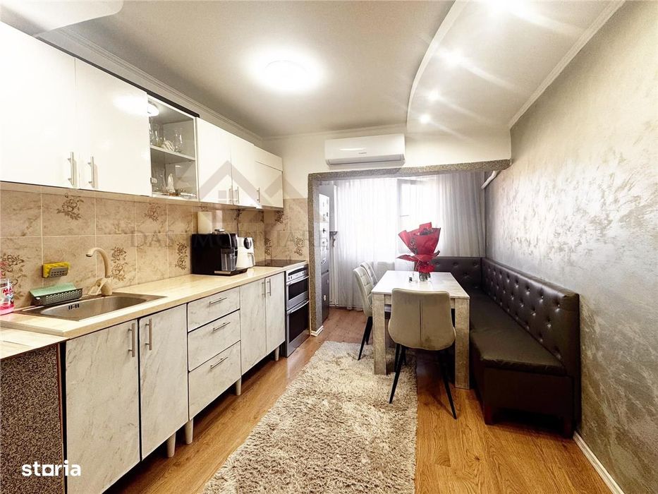 Apartament 2 camere decomandat, bld. Republicii , zona Pol. Sf. Ioan — fotografia 3