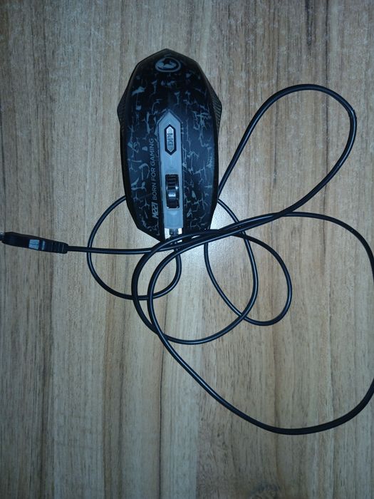 Mouse Gaming Myria Scorpion M221 – Cu fir