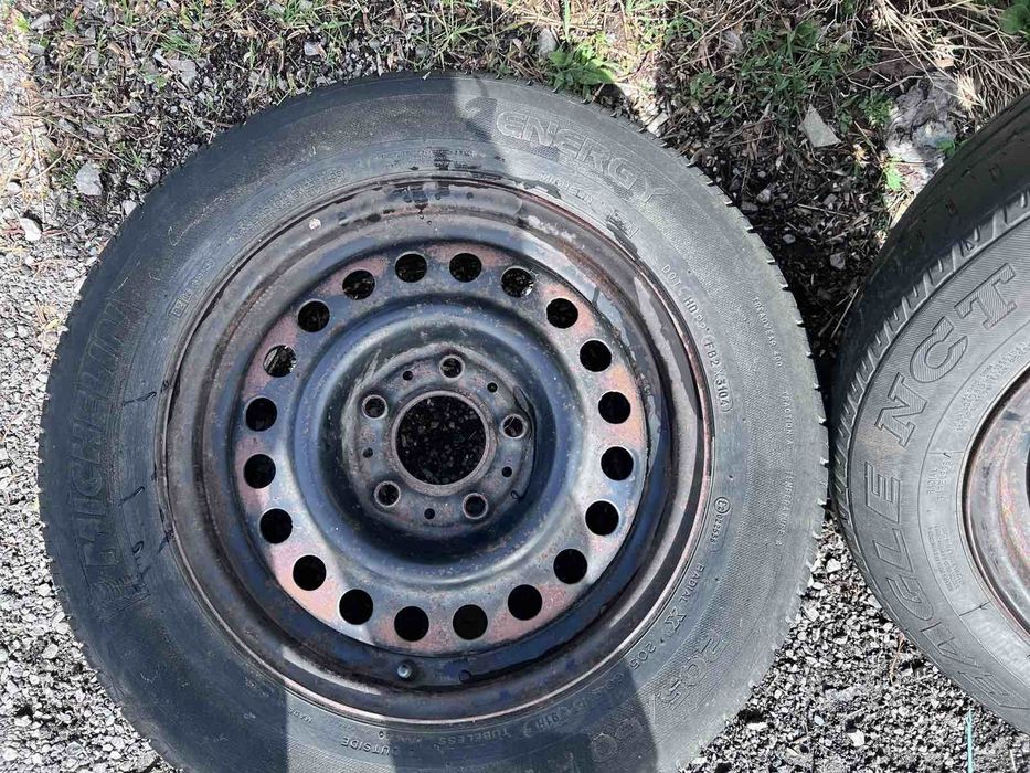 Всесезонни гуми Goodyear+ джанти