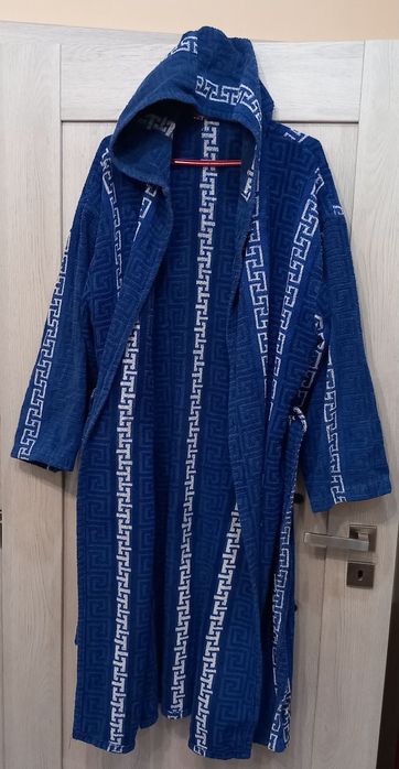 Мъжки халат размер L-XL ЯНА ПАНАГЮРИЩЕ