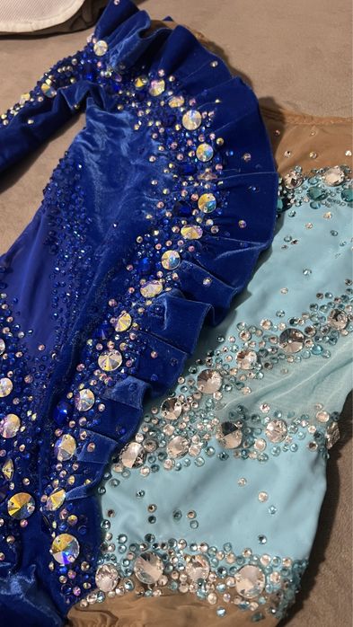 Продам купальник