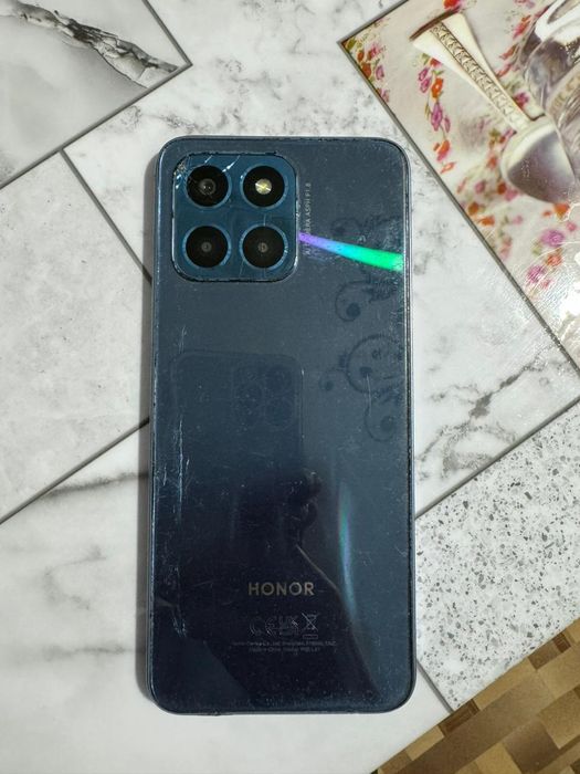 Продам HONOR X6 город актобе