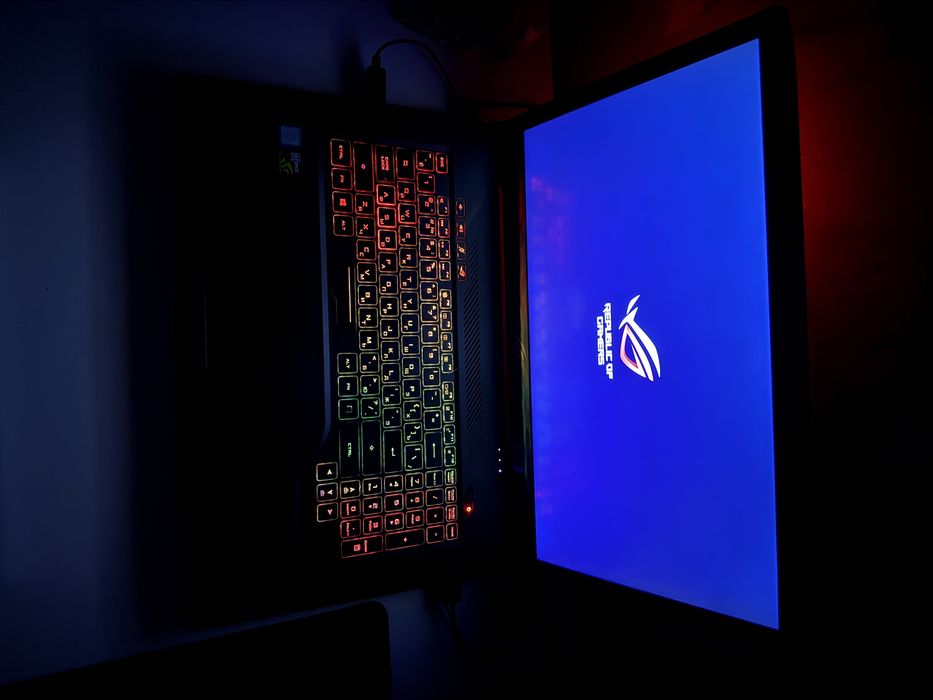 Игровой ноутбук Asus