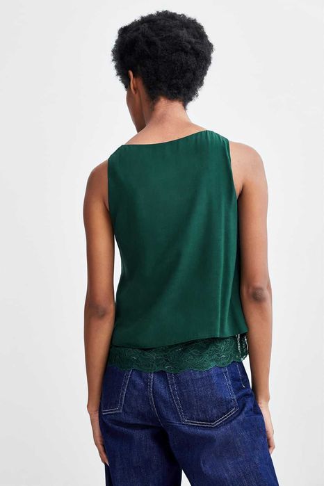 НОВА блуза ZARA с дантела