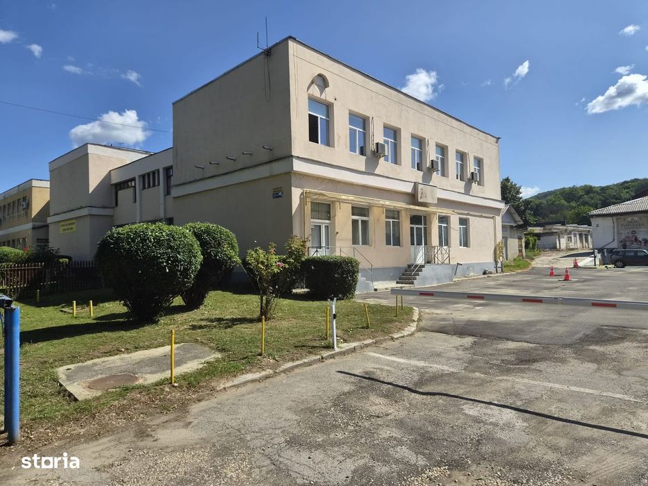 Multiple spații de închiriat în Curtea de Argeș.
