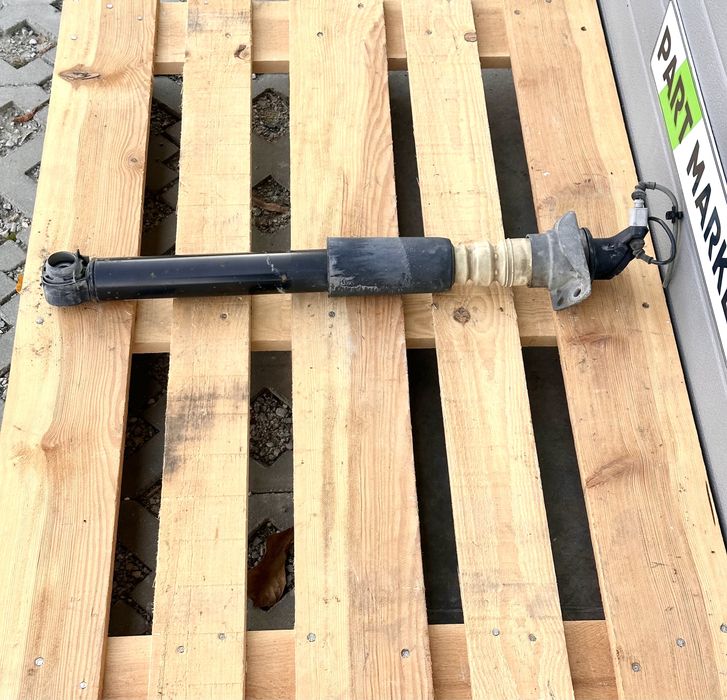 Заден амортисьор AUDI A6 A7 C7 4G 4G0616031L