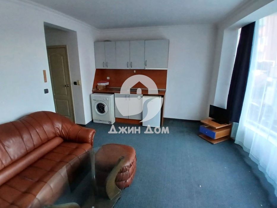 Двустаен апартамент с НИСКА ТАКСА в гр. Несебър