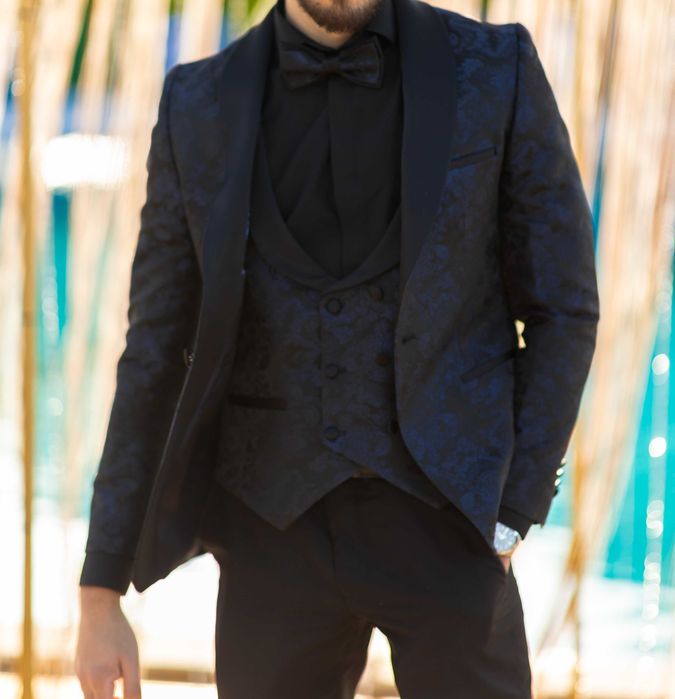 Мъжки костюм за абитуриентски бал S размер