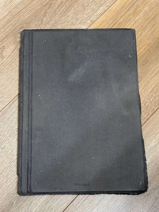 Microsoft Surface Pro 5 i5-7300U/8RAM/256SSD/Intel HD 620/QHD Touch