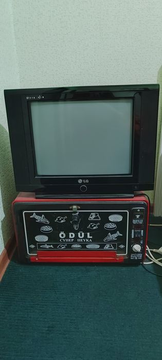 Телевизор Электро печ сотилади