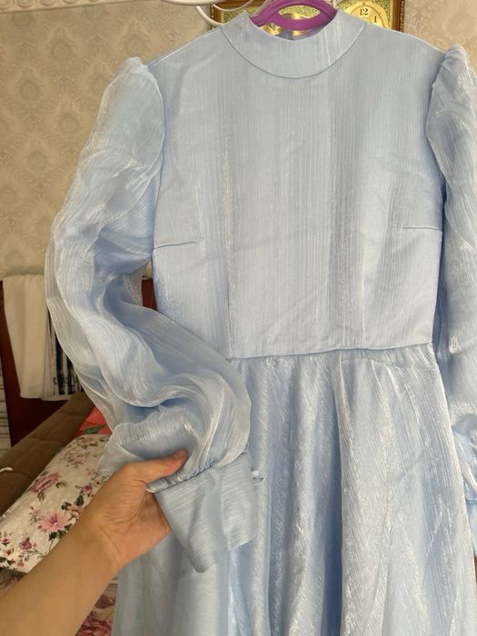 Vecherniy koylak sotiladi