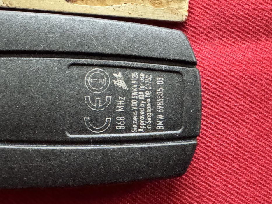 Оригинален ключ за BMW E60 E90 с платка