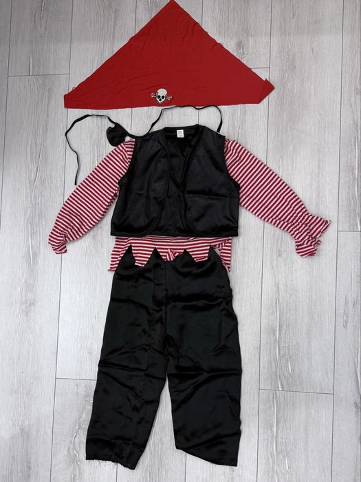 Пиратский костюм