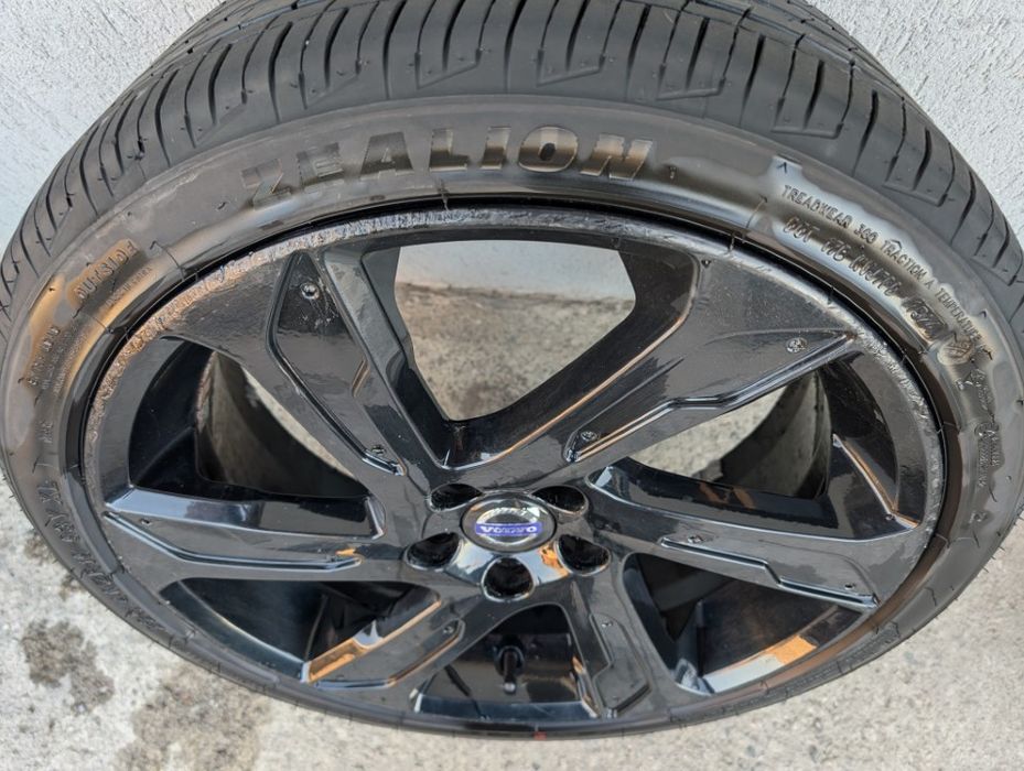 Janta ALECTO 19 Volvo V40 XC40 XC60 XC70 S60 V60 S90 V90 - 31316851 / 31339586