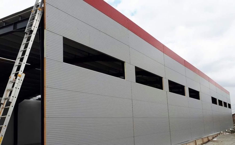 Confectii hale metalice