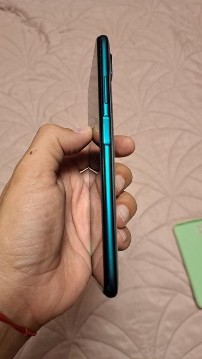 Huawei 40 lite като нов.