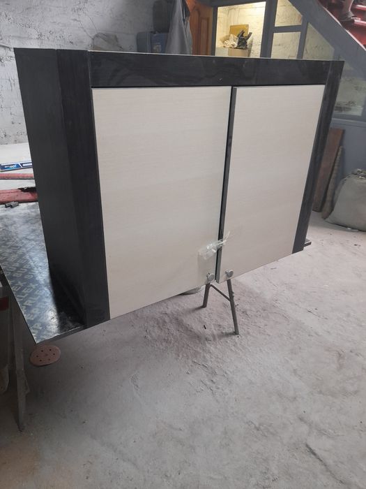 Шкафчик навесной . Антресоль