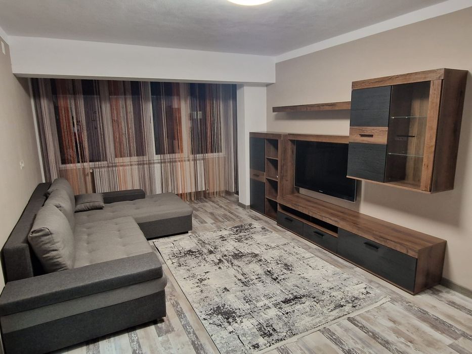 Apartament cu 2 camere de închiriat