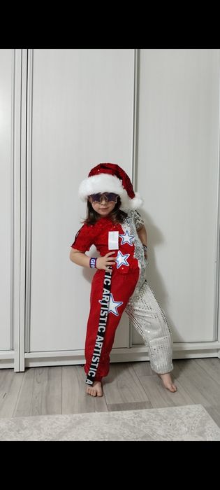 Продам костюм диско