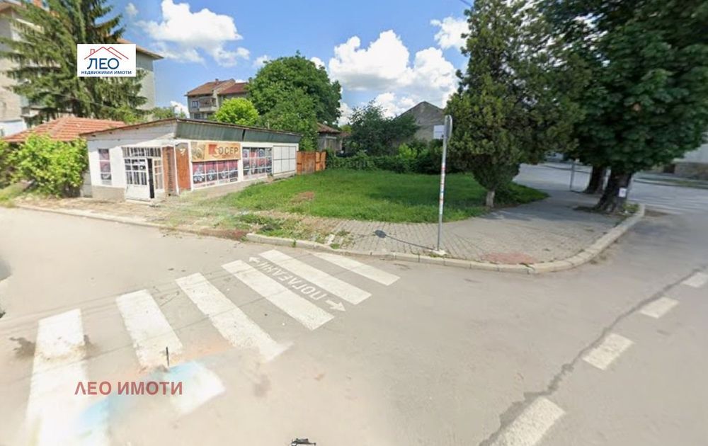 Парцел в Габрово, област-гр.Севлиево площ 570 цена 124500