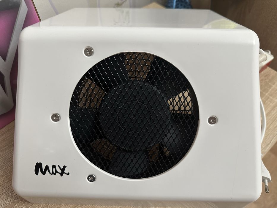 Пылесос для маникюра