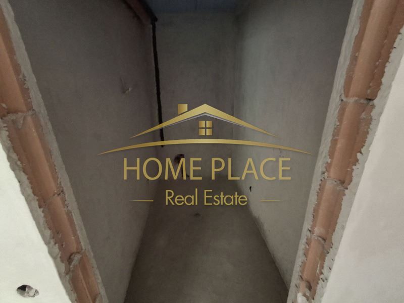 Продава се Тристаен апартамент в Варна, Бриз - 159 кв.м за 1931 €/кв.м - Снимка #2