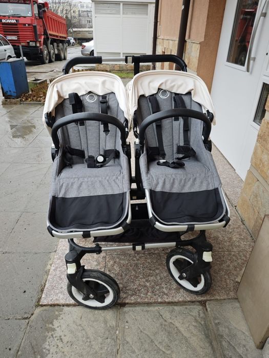 Продавам Bugaboo Donkey 2- Количка за близнаци