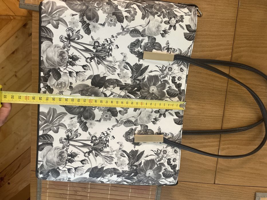 Две чанти на цената на една