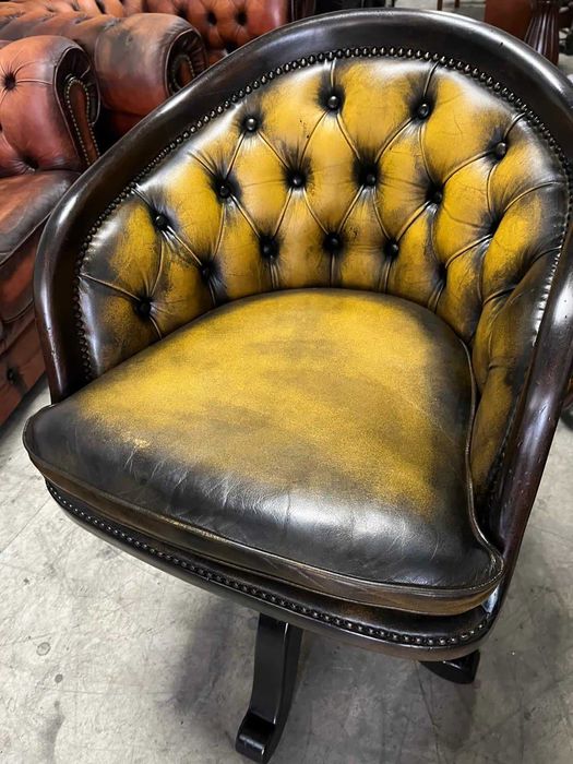 Scaun de birou Chesterfield!